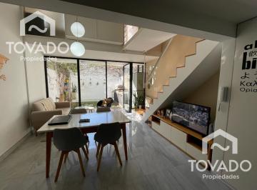 Departamento · 60m² · 3 Ambientes · 2 Cocheras · Duplex en Venta de 3 Ambientes en Villa Urquiza con Jardín y Parrilla Propia!
