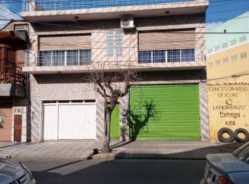 Casa de 3 ambientes, La Matanza · Casa de 144 m², Construida Sobre Local de 86 de m², Mas Garage, en Venta en San Justo