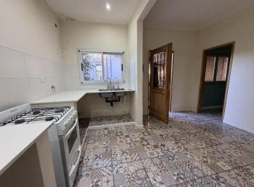 PH · 45m² · 2 Ambientes · PH en Venta en La Plata, 1 Dormitorio.