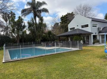 Casa · 325m² · 7 Ambientes · 12 Cocheras · Casa en San Diego C. C