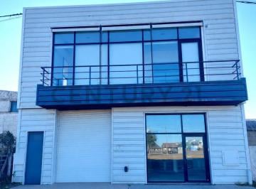 Oficina comercial · 477m² · 12 Ambientes · 3 Cocheras · Oficinas Comerciales Sobre Ruta 8 | Venado Tuerto + Depósito