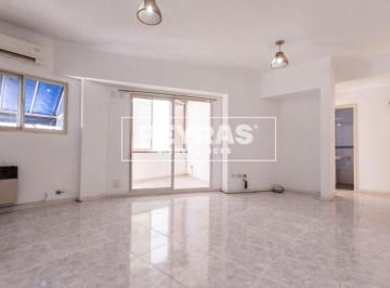 Departamento de 3 ambientes, Lanús · Departamento 2 Ambientes y Medio con Patio y Balcón en Lanús Este.