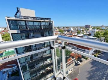 Departamento · 43m² · 1 Dormitorio · 1 Cochera · Venta 2 Amb. Frente y Cochera - Rawson 3400