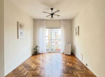 Departamento · 49m² · 3 Ambientes · Excelente 3 Ambientes en La Zona