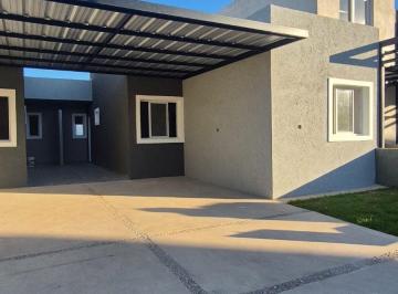 Casa de 4 ambientes, Córdoba · Docta Av 4 Estrenar 2 Dor Pb