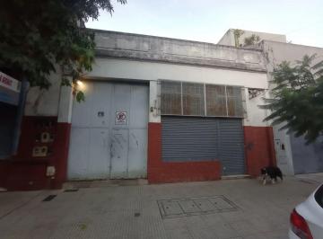 Depósito · 820m² · Alquiler Deposito Dos Planta en Paternal