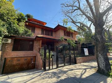 Casa de 4 ambientes, San Isidro · Casa en Alquiler en Martinez