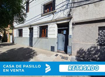 Casa · 99m² · 4 Ambientes · Crespo 1428 - Casa de Pasillo Monoambiente en Muy Buen Estado Lista Para Ingresar