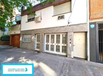 Casa · 125m² · 5 Ambientes · 1 Cochera · Casa 3 Dorm. Más Comodín en Zona Abasto