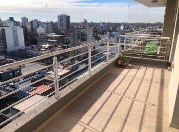 Departamento de 2 ambientes, Tres de Febrero · Alquiler Deparamento 2 Ambientes Amplio Balcon - Caseros Centro