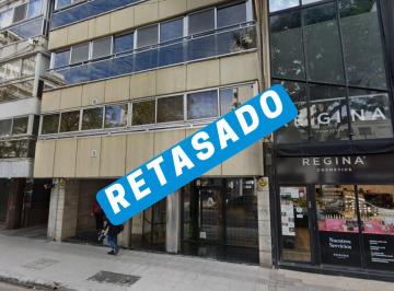 Local comercial · 71m² · 2 Ambientes · Local Comercial con Máxima Visibilidad en Pte. Roca 764