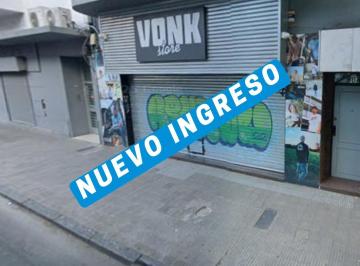 Local comercial · 120m² · 2 Ambientes · Pte. Roca 986 - Máxima Visibilidad y Amplitud en Local Comercial a La Calle