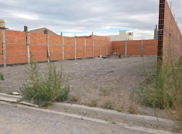 Terreno , Plottier · Venta Terreno 360 m² con Mejoras - Altos de Alberdi I