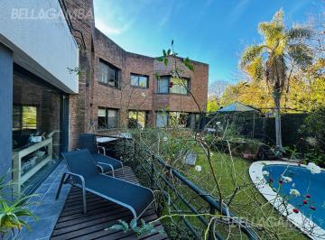 Casa · 690m² · 7 Ambientes · 4 Cocheras · Casa Venta Vicente Lopez 7 Ambientes Jardin Piscina