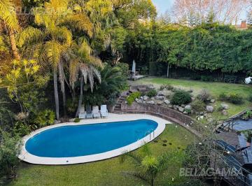 Casa · 690m² · 7 Ambientes · 4 Cocheras · Casa Venta Vicente Lopez 7 Ambientes Jardin Piscina