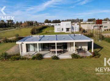Casa · 89m² · 1 Ambiente · Casa en Venta en La Cañada en City Bell