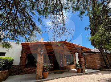 Hotel · 1730m² · 35 Ambientes · 1 Cochera · Hotel en Capilla del Monte Valle de Punilla Córdoba Emprendimiento Turístico