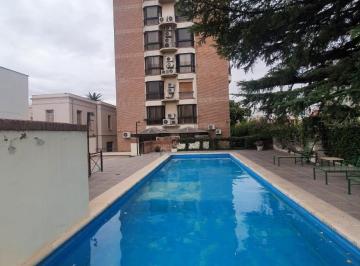 Departamento de 6 ambientes, Ciudad de Mendoza · Emilio Civit - 2 Dorm. / 3 Baños - Seguiridad 24 Hs / Piscina / Doble Cochera