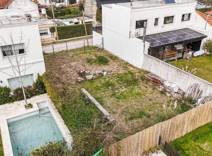 Terreno · 304m²