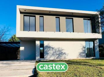 Casa · 163m² · 5 Ambientes · 3 Cocheras · Casa en Venta, Barrio El Cantón Norte Escobar