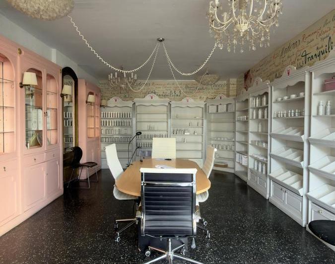 Local comercial · 609m² · 10 Ambientes