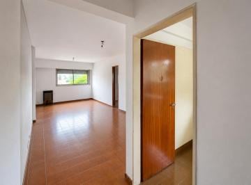 Departamento · 60m² · 3 Ambientes · 1 Cochera · Venta 3 Ambientes con Cochera Las Lomitas