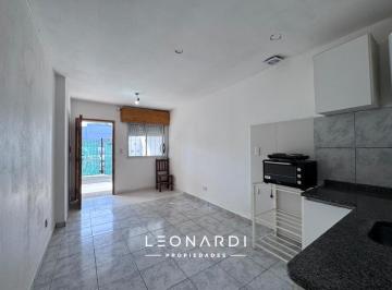 Departamento · 50m² · 2 Ambientes · 1 Cochera · Departamento con Jardín en Alquiler - ID 4547