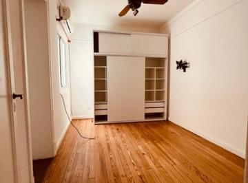 Departamento · 26m² · 2 Ambientes · Dos Ambientes Totalmente Reciclado en Excelente Ubicacion