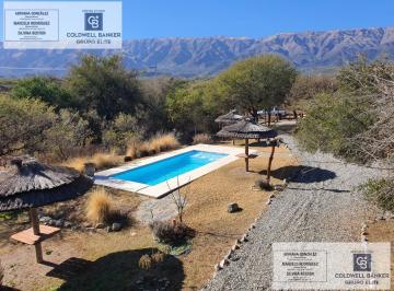 Casa · 128m² · 6 Ambientes · 2 Cocheras · Venta Dos Cabañas Amobladas 6 Amb Merlo San Luis