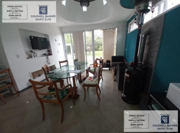 Casa · 197m² · 9 Ambientes · 3 Cocheras · Venta o Permuta Casa en Cortaderas Merlo San Lus