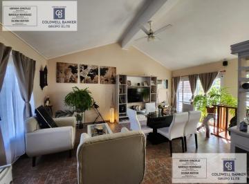 Casa · 167m² · 5 Ambientes · 1 Cochera · Venta Casa Centrica Categoria Merlo San Luis