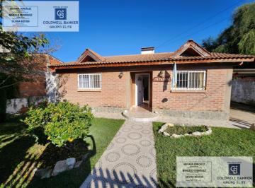Casa · 97m² · 4 Ambientes · 1 Cochera · Venta Casa Merlo San Luis 4 Amb Excelente Zona