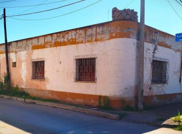 Casa · 128m² · 4 Ambientes · 1 Cochera · Casa en Villa Mercedes