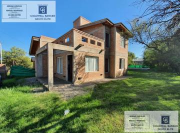 Casa · 98m² · 3 Ambientes · 1 Cochera · Venta Casa Dos Plantas Pileta Merlo Carpinteria San Luis