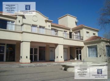 Hotel · 1540m² · 32 Dormitorios · 12 Cocheras · Venta Hotel Merlo San Luis Funcionando Categoria