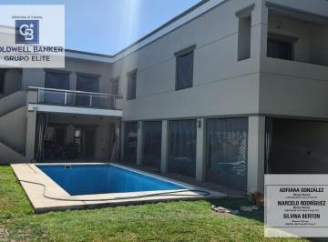 Casa · 226m² · 10 Ambientes · 1 Cochera · Casa en Villa Mercedes