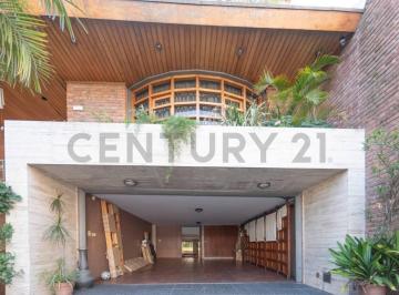Casa · 356m² · 5 Ambientes · 2 Cocheras · Venta - Casa 5 Amb. Villa Devoto