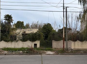 Terreno · 400m² · Terreno Lote en Venta en Haedo, Morón, G. B. a. Zona Oeste