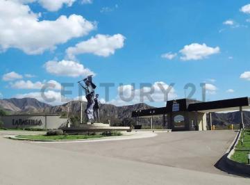 Terreno · 420m² · Lote Barrio Pirvado La Bastilla