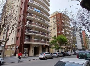 Departamento · 69m² · 3 Ambientes · 1 Cochera · Venta Departamento 3 Ambientes con Balcón y Cochera, Centro Mar del Plata.