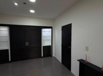 Oficina comercial · 106m² · Venta Oficina en Microcentro