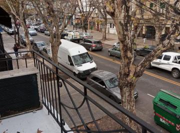 Departamento de 3 ambientes, Villa del Parque · Alquiler Depto 3 Ambientes Primer Piso por Esclaera Sin Expensas