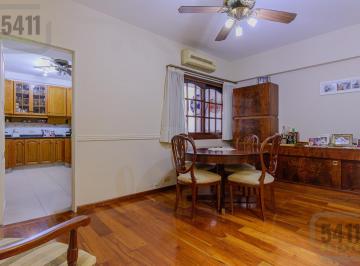Departamento · 86m² · 4 Ambientes · 1 Cochera · Venta Departamento 4 Ambientes Patio y Cochera en Villa del Parque