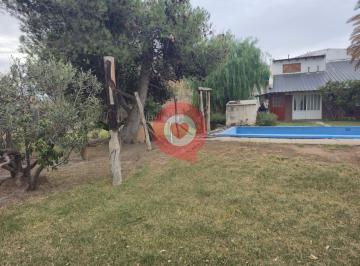 Terreno · 194m² · 5 Ambientes · Venta de Terreno Apto Desarrollo en Cipolletti