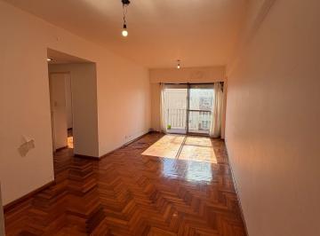 Departamento · 55m² · 3 Ambientes · Excelente Depto de 3 Amb Muy Luminoso, Amplia Cocina