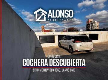 Garage · 10m² · 1 Cochera · Venta - Cochera Descubierta en Lanús Este