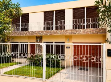 Frente · Casa en Trelew Belgrano Al 700