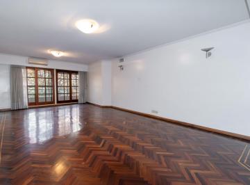 Departamento · 162m² · 5 Ambientes · 1 Cochera · Departamento en Venta 4 Dorm. Centro Cochera