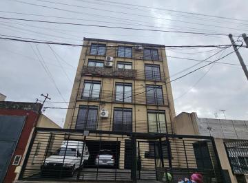 Departamento · 48m² · 2 Ambientes · Amplio Departamento de 2 Amb. en Duplex, San Justo en Alquiler