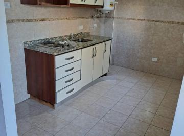 Departamento en Alquiler de 1 ambiente · Monoamniente Villa del Parque con Balcon Contrafrente
